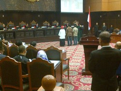 Saksi Ahli Prabowo-Hatta Serang KPU Soal DPKTb dan DPT