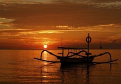 Sunrise Pantai Sanur Bali yang Menakjubkan