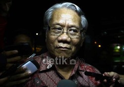 Mantan Hakim MK Harjono: Pembukaan Kotak Suara Adalah Otoritas KPU!