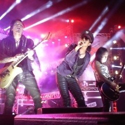 Konser Nostalgia 90-an, /rif Ingin Tinggalkan Kenangan Manis