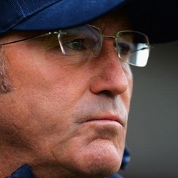 Crystal Palace Benarkan Kabar Mundurnya Pulis