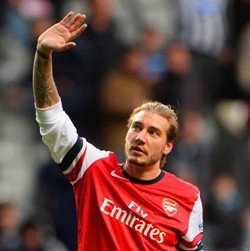 Wolfsburg Sedang Jajaki Bendtner
