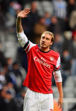 Wolfsburg Sedang Jajaki Bendtner