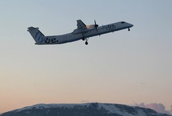 Pengalaman Menegangkan, Tangan Pilot Copot Saat Mendaratkan Pesawat