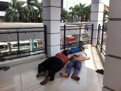 Terminal Modern Manggarai Malah Jadi Kos-kosan Supir Bus