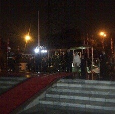 Bercahayakan Obor, SBY Pimpin Renungan Suci di TMP Kalibata