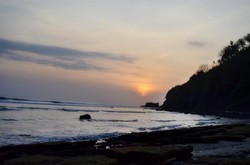Pantai Nipah, Spot Keren untuk Melihat Sunset di Lombok