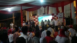 Prabowo ke Luar Negeri Saat Ratusan Pendukungnya Rayakan HUT ke-69 RI