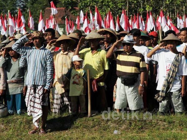 Upacara 17 Agustus Ala Warga Berbah Sleman