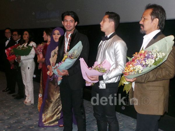 Meriahnya Gala Premiere Yasmine di Brunei
