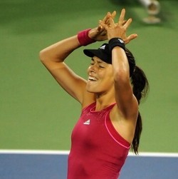 Lewati Sharapova, Ivanovic Tantang Serena