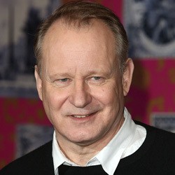 Muncul di Avengers: Age of Ultron, Stellan Skarsgard Diminta Bugil (Lagi)