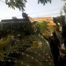 Komnas HAM Selidiki Kericuhan Polisi dan Pendemo di Kantor KPU Jatim