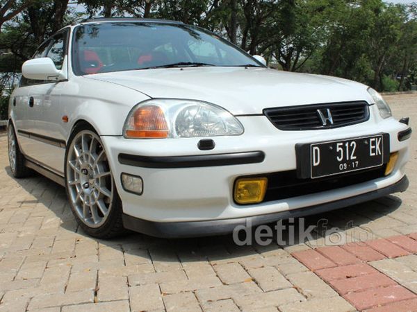 Modifikasi Honda Civic Ferio