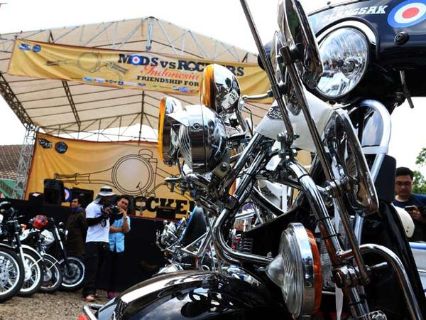 2.000 Bikers Kumpul di Kemang