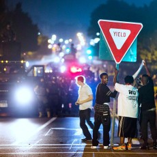 2 Tertembak, 31 Orang Lainnya Ditangkap dalam Kerusuhan di Missouri AS