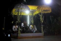 Sakralnya Upacara Kasada di Bromo