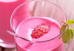Selain Susu, Smoothie Plus Buah Ini Juga Bisa Bikin si Kecil Lebih Sehat