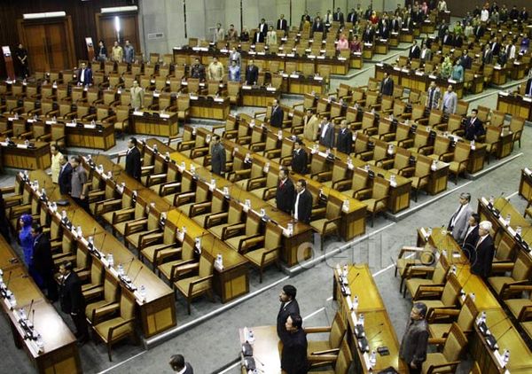 247 Anggota DPR Tak Hadir di Paripurna RAPBN 247 Anggota DPR Tak Hadir di Paripurna RAPBN