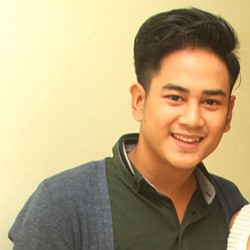 Dwi Andhika Siapkan Buku Ketiga