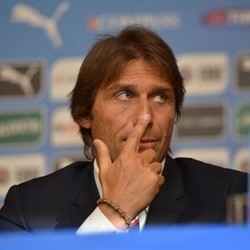 Telepon Tavecchio yang Memporakporandakan Rencana Conte