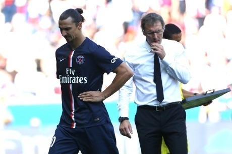 PSG Ditinggal Ibra Enam Pekan