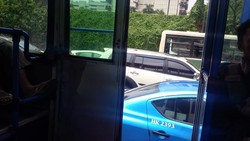 Apa Kabar Kondisi TransJ, Saat Melaju Kok Pintunya Terbuka Sih?