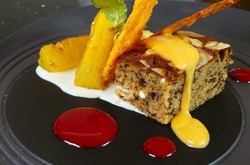 Video Resep: Palm Sugar Ice Cream and Stewed Pineapple