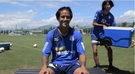 #IceBucketChallenge Mendunia, Irfan Bachdim Tantang Bepe, Raisa, dan Rifat Sungkar