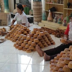 Sulap Pohon Asam Jadi Kerajinan, Pria Ini Raup Rp 1 Miliar/Bulan