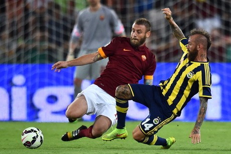 Sengit, Roma Berimbang 3-3 dengan Fenerbahce