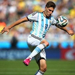 Swansea Datangkan Federico Fernandez