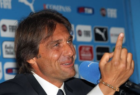 Conte Yakin Akan Bawa Italia Bangkit