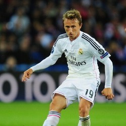 Madrid Perpanjang Kontrak Modric