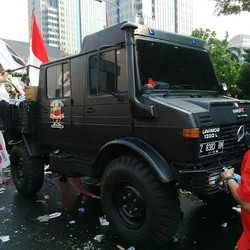 Sopir Unimog dan 3 Pendukung Prabowo Dibawa ke Polda Metro