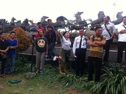 Aksi Perempuan Pro Prabowo Ini Undang Senyum Penontonnya