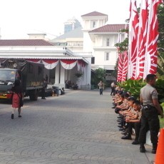 Jelang Putusan MK, Pengamanan Kantor Jokowi Diperketat
