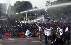 Kapolda Tegaskan Polisi Tak Pakai Senjata untuk Bubarkan Massa Prabowo