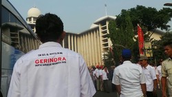 Massa Prabowo-Hatta Sudah Sampai di Istiqlal, Sedang Bersiap ke MK
