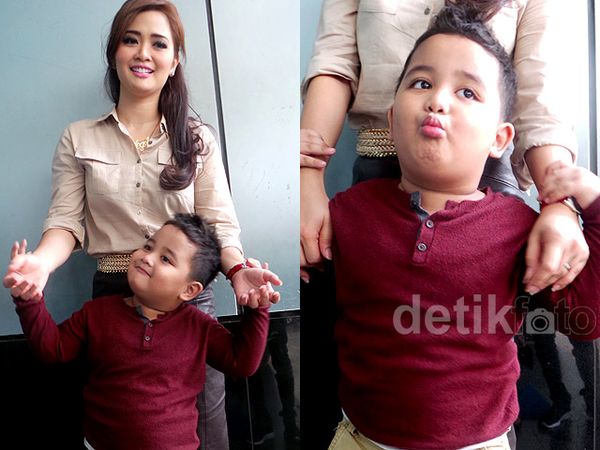 Like Mother Like Son, Vega Darwanti dan Raska