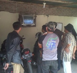 Begini Suasana Sopir Ojeg di Bandung Nobar Putusan MK