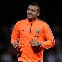 Juve Tak Pernah Berniat Jual Vidal