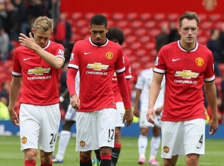 Smalling Terlecut Kegagalan MU dan Timnas Inggris