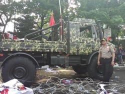 Soal Unimog, Menko Polhukam: Unjuk Rasa Boleh Bawa Tank, Asal Tidak Anarkis