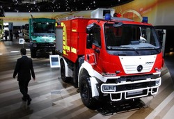 6 Penampakan Unimog Keren di Dunia, Mobil Reli hingga Pengusir Demo