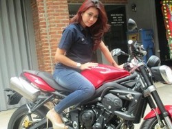 Triumph Klaim Mesinnya Tak Panas di Paha