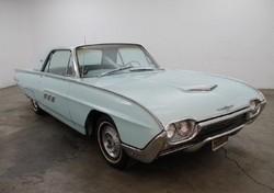 Mobil Tua Vokalis Joe Strummer Kini Milik Orang Indonesia