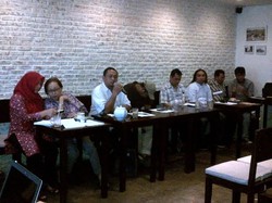 Pengamat: Pengacara 2 Kubu Sudah Salaman, Tinggal Prabowo dan Jokowi