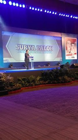 Surya Paloh Imbau Relawan Jokowi-JK Terus Kawal Pemerintahan