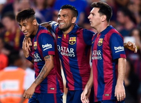 Alves Optimistis dengan Evolusi Barca di Tangan Enrique
